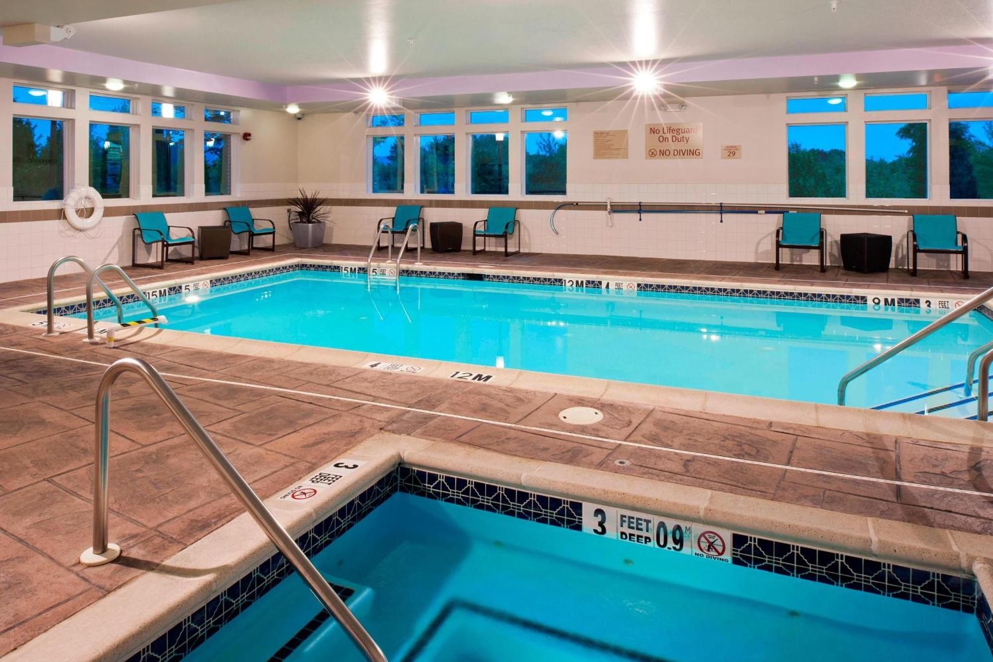 Towneplace By Marriott Bethlehem Easton/lehigh Valley Hotel Hollo
